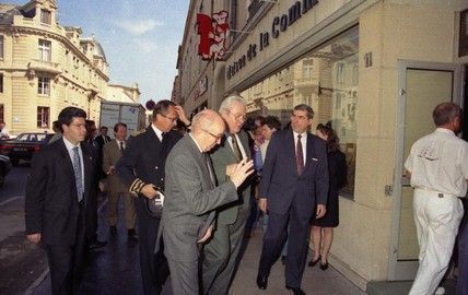 1991-inauguration-maison-com3