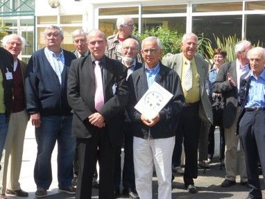 Daniel Bertrand du Bureau National de l'ANR, chargé de la communication et délégué régional des Pays de Loire aux côtés d'Alain Gibert.